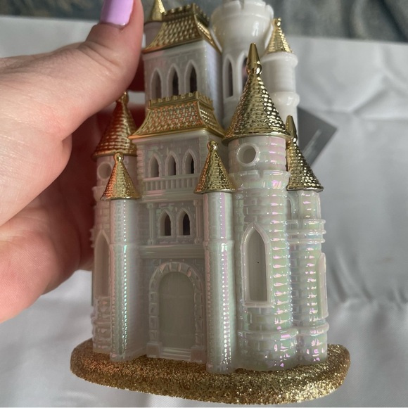 Bath and Body Works Disney Princess Cinderella Castle Wallflower Plug Projector - Picture 7 of 11